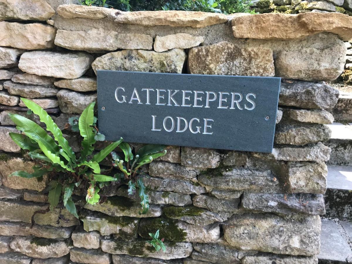 Gatekeepers Lodge, Dyrham Park Bagian luar foto